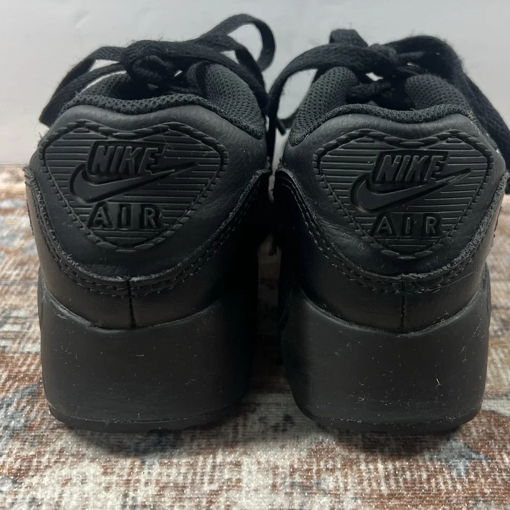 Nike Air Max 90 Sneakers Youth Kids 3Y Black‎ Leather Running Shoes CD6867-001